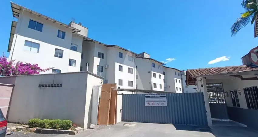 Apartamento mobiliado no bairro costa e silva, composto por 3 quartos e 1 vaga de garagem coberta.