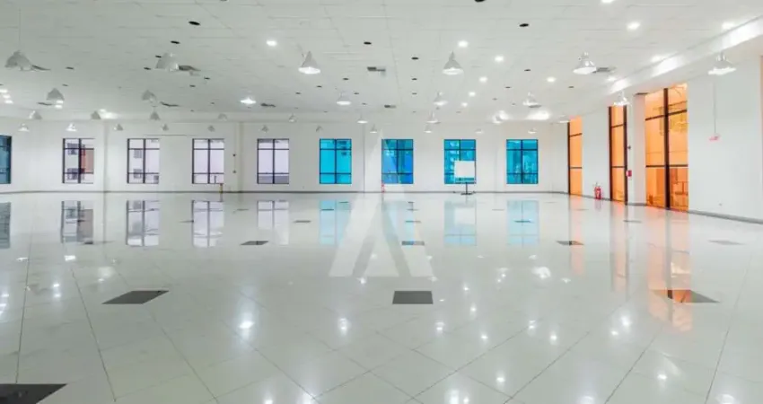 Sala para alugar, 887.00 m2 por R$30800.00  - Santo Antonio - Joinville/SC
