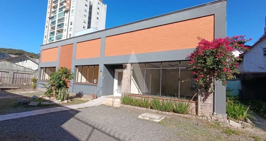 Casa residencial com 2 quartos  para alugar, 168.00 m2 por R$2590.00  - America - Joinville/SC