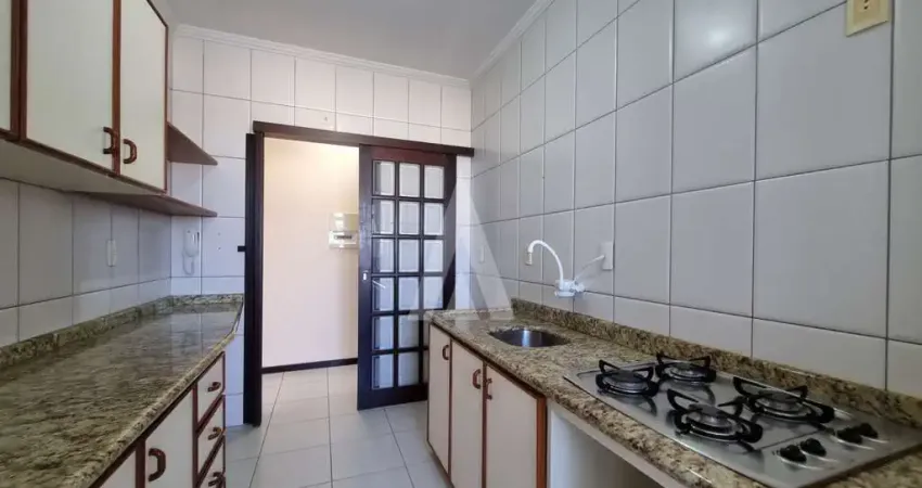 Apartamento com 3 quartos para alugar na Rua Afonso Penna, Bucarein, Joinville