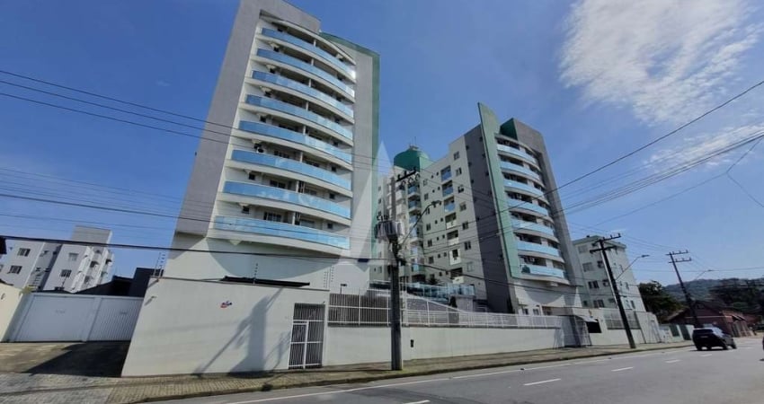 Apartamento com 2 quartos  para alugar, 63.63 m2 por R$2050.00  - Bom Retiro - Joinville/SC
