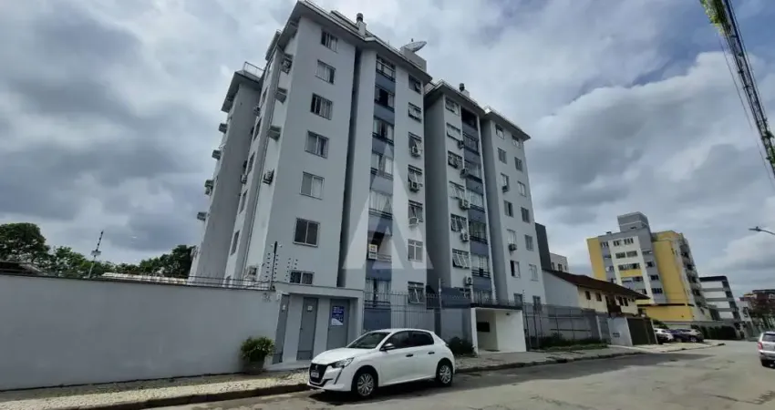 Apartamento com 3 quartos, sendo 1 suíte, sacada com churrasqueira e elevador no bairro américa.