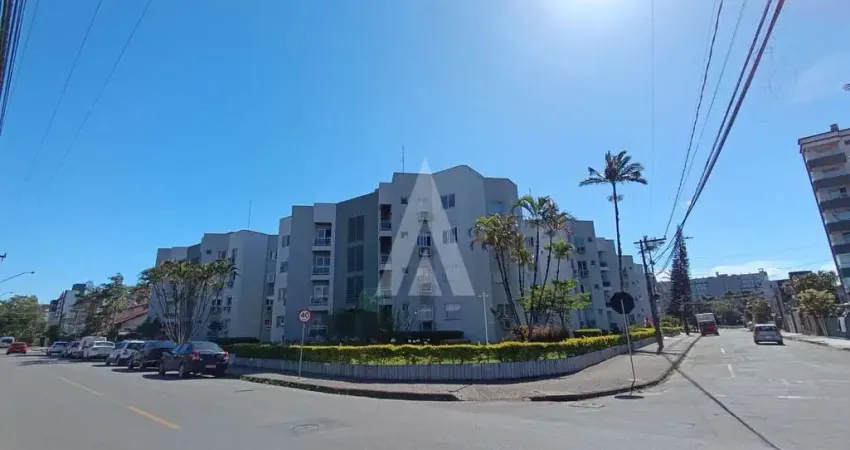 Apartamento semi-mobiliado com 03 quartos, sendo um suíte, no bairro santo antônio.