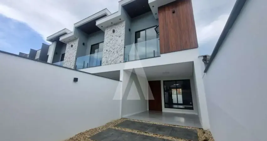 Casa com 3 quartos para alugar na Rua Guilherme Reimer, Saguaçu, Joinville