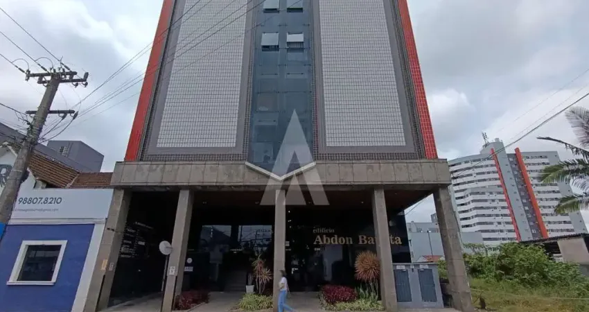 Apartamento mobiliado com 1 quarto no 2° andar no centro de joinville