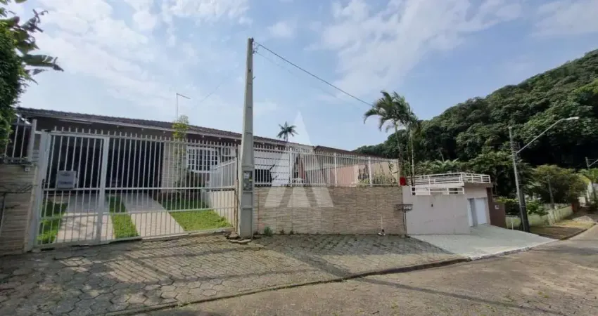 Apartamento com 1 quarto  para alugar, 46.00 m2 por R$1700.00  - America - Joinville/SC