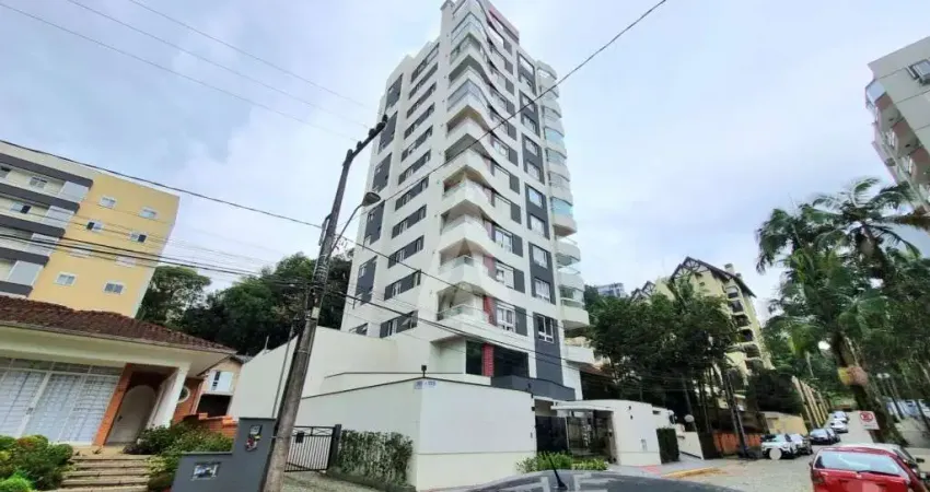 Apartamento com 3 quartos  para alugar, 180.92 m2 por R$4990.00  - Atiradores - Joinville/SC