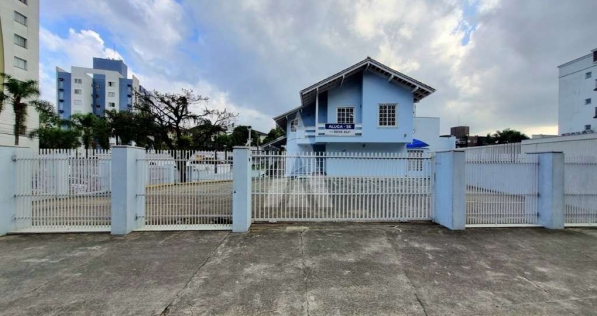 Casa comercial para alugar, 310.00 m2 por R$12000.00  - Costa E Silva - Joinville/SC