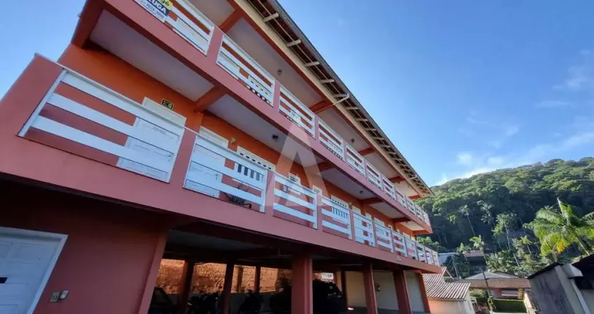 Apartamento com 1 quarto  para alugar, 31.20 m2 por R$990.00  - Gloria - Joinville/SC