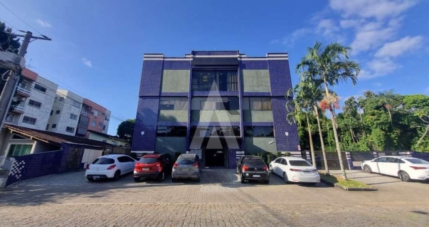 Sala para alugar, 49.35 m2 por R$1200.00  - America - Joinville/SC