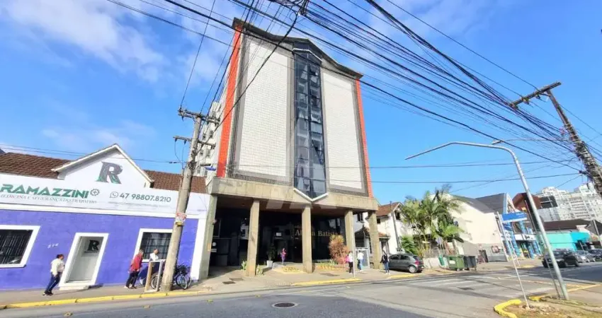 Apartamento com 1 quarto para alugar na Rua Abdon Batista, Centro, Joinville