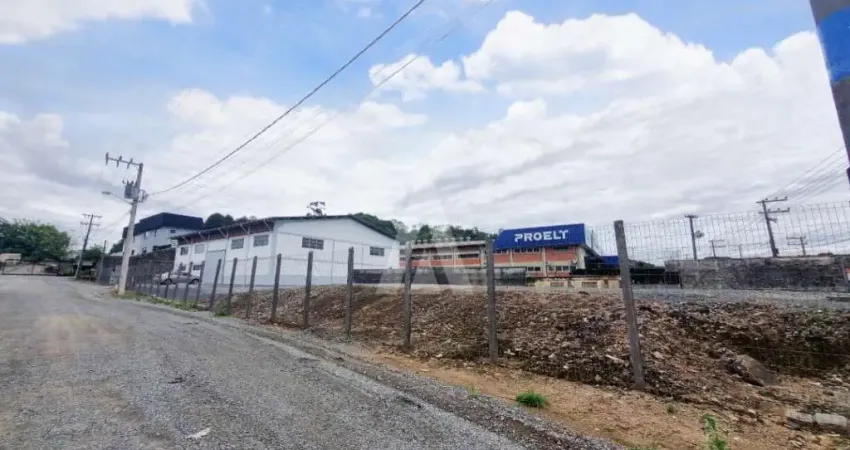 Galpão para alugar, 585.31 m2 por R$23000.00  - Santo Antonio - Joinville/SC