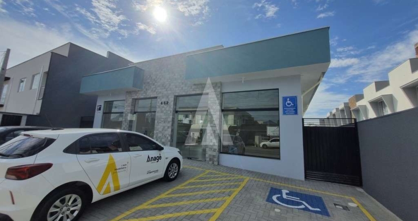 Loja para alugar, 220.00 m2 por R$6000.00  - Vila Nova - Joinville/SC