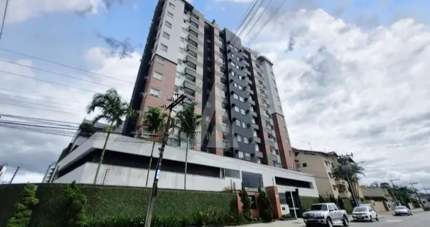 Apartamento mobiliado, com 67,9m², possui 3 dormitórios sendo 01 suíte, localizado no bairro saguaçu em joinville - sc.