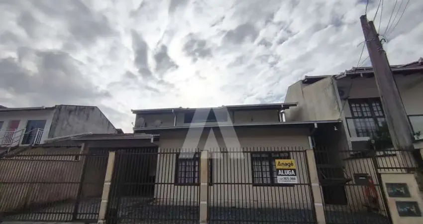 Casa parte superior mobiliado no boa vista em rua sem saída com 02 quartos sendo 01 com ar condicionado