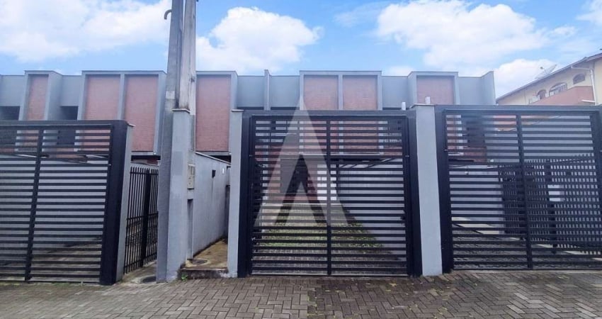 Casa residencial com 3 quartos  para alugar, 111.52 m2 por R$2950.00  - Boa Vista - Joinville/SC