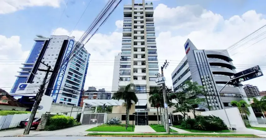Apartamento com 3 quartos  para alugar, 122.00 m2 por R$5000.00  - Centro - Joinville/SC