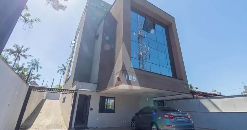 Casa comercial para alugar, 477.48 m2 por R$25000.00  - Anita Garibaldi - Joinville/SC