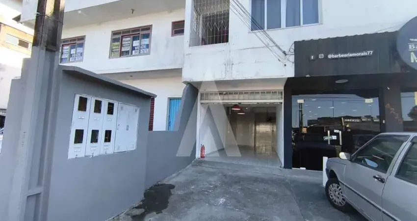 Sala para alugar, 27.00 m2 por R$1700.00  - Iririu - Joinville/SC
