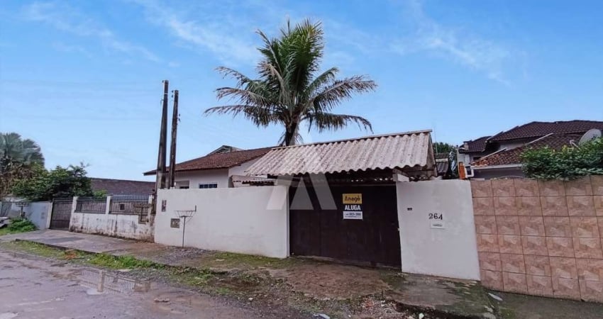 Casa residencial com 3 quartos  para alugar, 150.00 m2 por R$1700.00  - Morro Do Meio - Joinville/SC