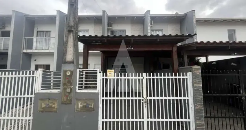 Casa residencial com 2 quartos para alugar, 61.29 m2 por r$1900.00 - aventureiro - joinville/sc