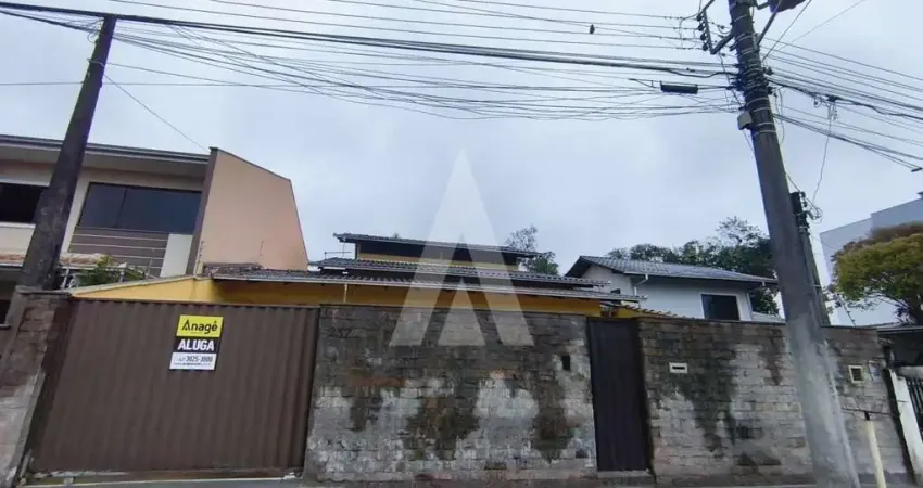 Casa residencial com 5 quartos  para alugar, 150.00 m2 por r$4500.00  - vila nova - joinville/sc