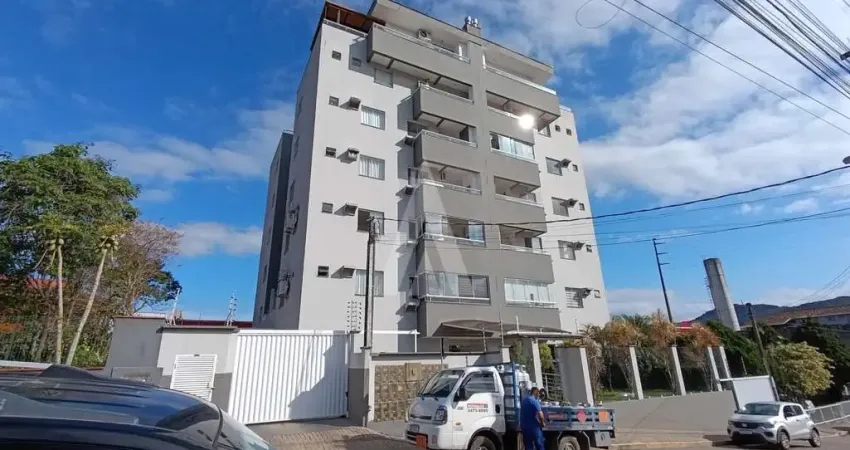 Apartamento com 3 quartos para alugar por r$ 2300.00, 79.00 m2 - iririu - joinville/sc