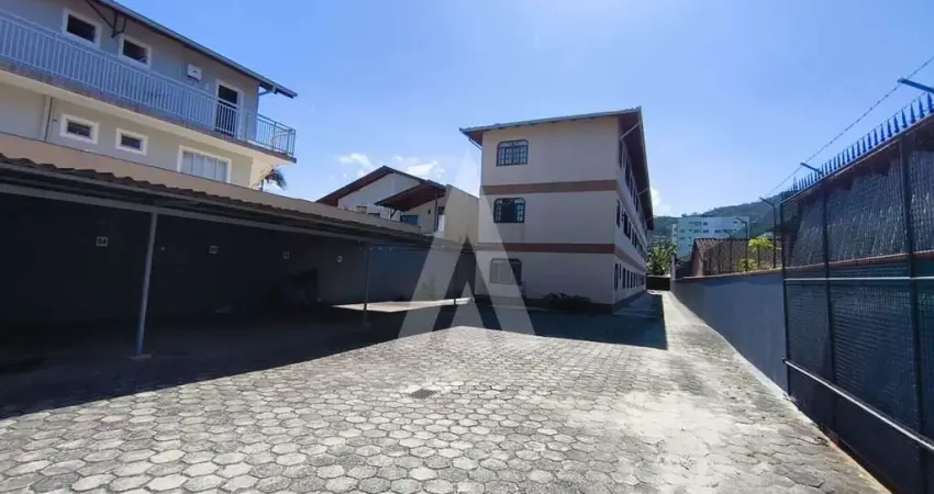 Apartamento com 2 quartos para alugar na Rua Pedro Álvares Cabral, Boa Vista, Joinville