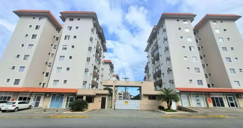 Apartamento com 3 quartos para alugar na Avenida Antônio Ramos Alvim, Floresta, Joinville