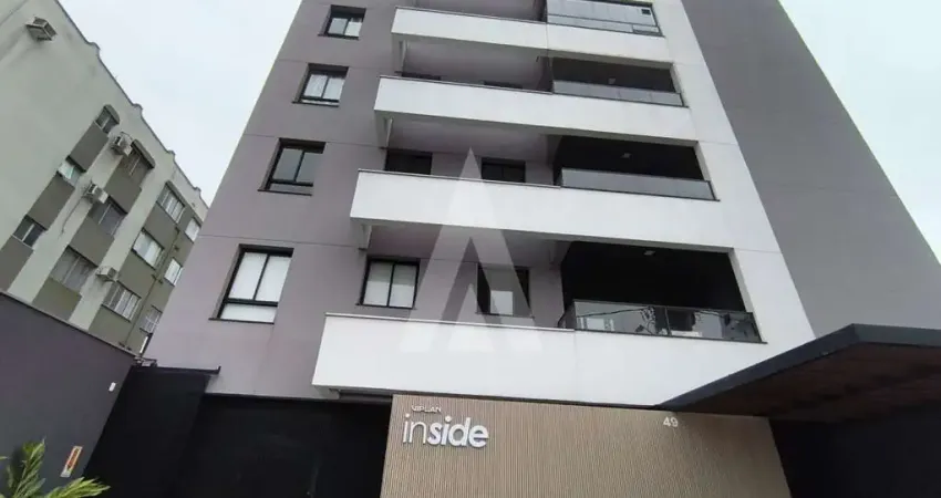 Apartamento novo completo de armários no costa e silva com 02 quartos sendo 01 suíte com ar condicionado