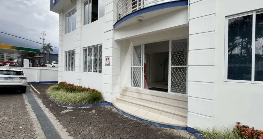 Sala para alugar por r$ 3000.00, 38.00 m2 - atiradores - joinville/sc