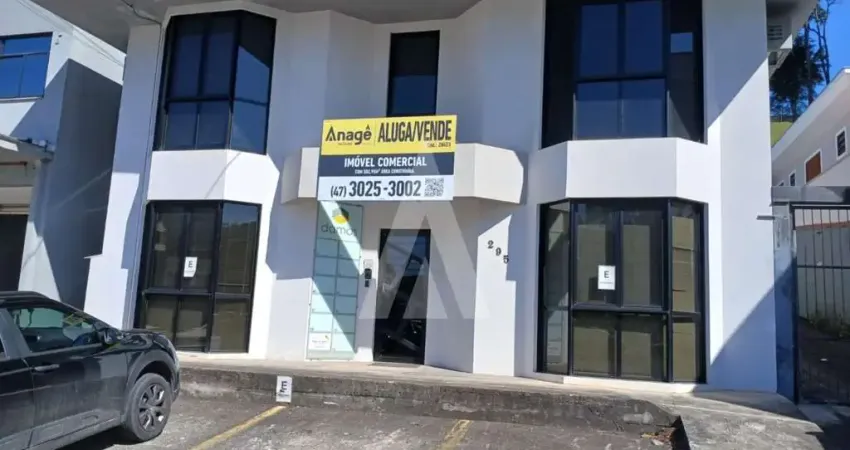 Sala para alugar por r$ 16000.00, 460.00 m2 - america - joinville/sc