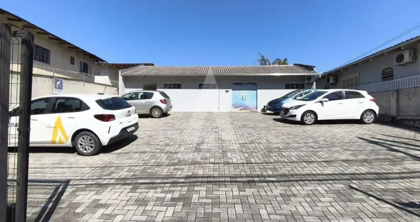 Sala para alugar por r$ 1800.00, 51.00 m2 - iririu - joinville/sc