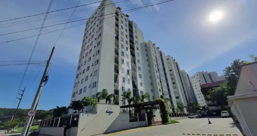 Apartamento com 2 quartos, sacada com churrasqueira, no bairro bucarein.