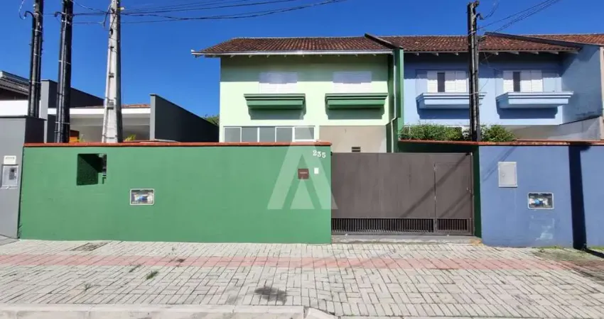 Casa residencial com 3 quartos, sendo 1 suíte no bairro glória.