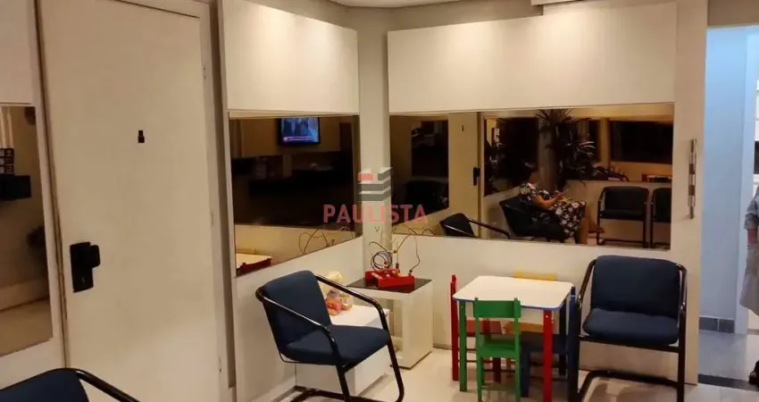 Conjunto Comercial com 150m2 para Venda ou Locação no Metro Santa Cruz