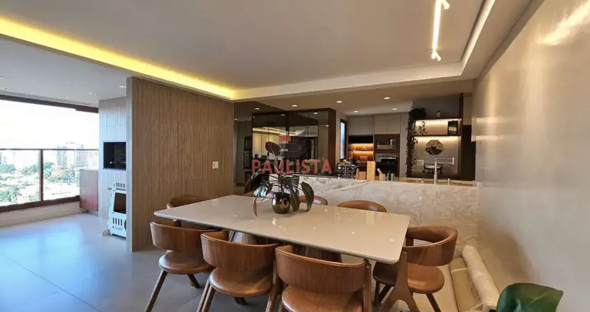 Apartamento Mobiliado no Campo Belo com Arquitetura Moderna, Vista Livre da Cidade, 146 m², 3 Suíte