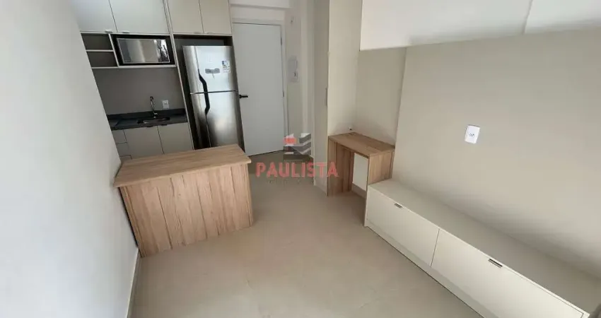 Apartamento semimobiliado para locação com 1 dormitório nas perdizes