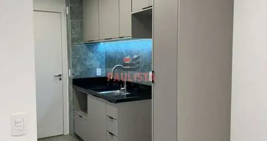 Studio reformado com varanda e lazer completo na metrô saúde