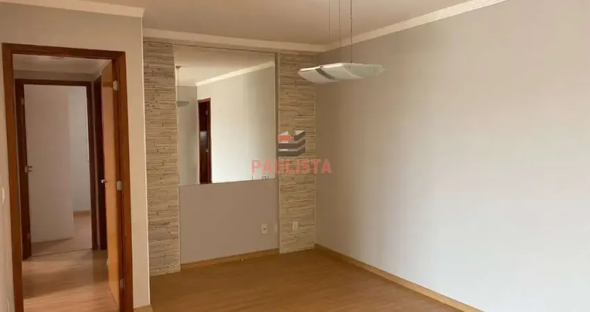 Apartamento de 3 dormitórios, 1 suite , 2 vagas em condomínio com lazer competo , perto do metro sa