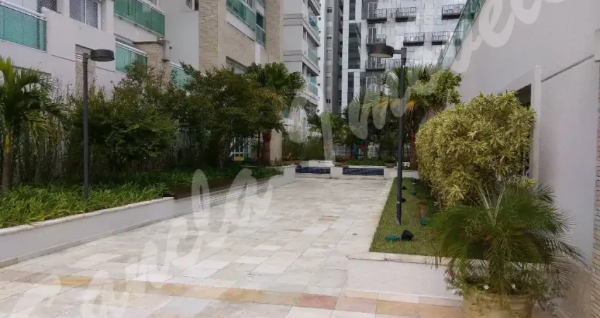 Ótimo Apartamento com 2 Dormitórios e 2 Vagas no Condomínio Stark