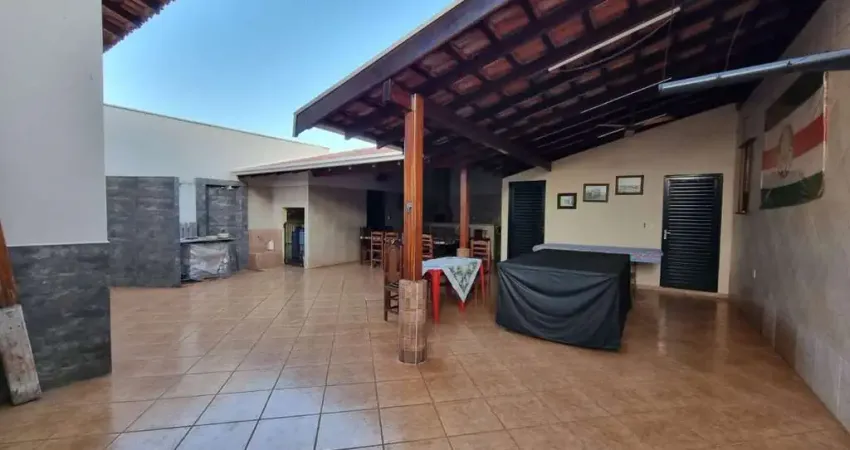 Casa com 4 dormitórios à venda, 225 m² por R$ 480.000,00 - Aeroporto - Barretos/SP