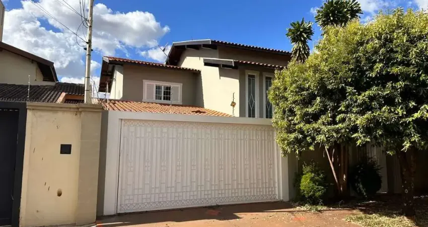 Casa com 3 dormitórios à venda, 421 m² por R$ 1.300.000 - City Barretos - Barretos/SP