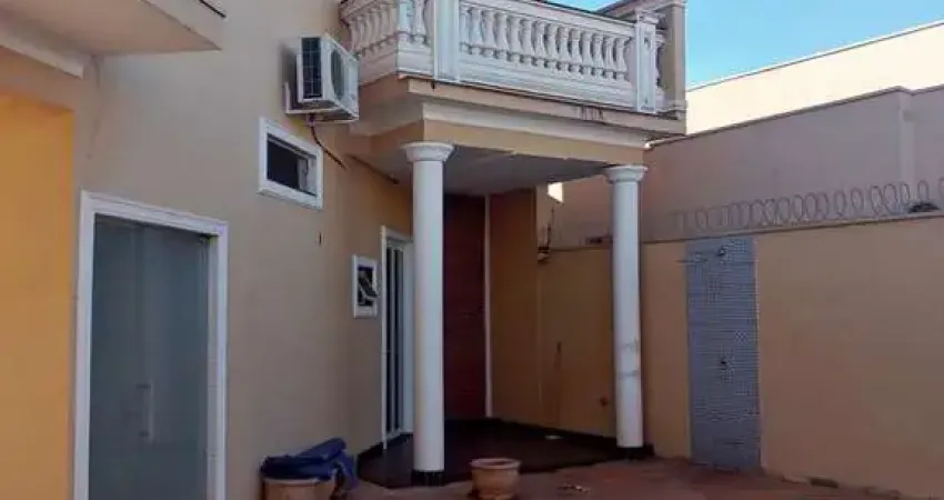 Casa com 3 dormitórios à venda, 297 m² por R$ 1.000.000,00 - Jardim Allah - Barretos/SP