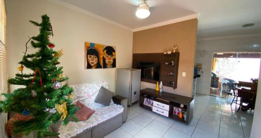 Casa com 2 dormitórios à venda, 106 m² por R$ 320.000,00 - Pereira - Barretos/SP