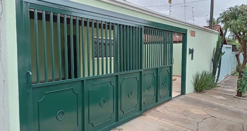 Casa com 3 dormitórios à venda, 175 m² por R$ 550.000,00 - América - Barretos/SP