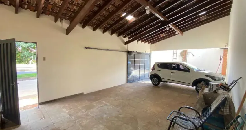Casa com 2 dormitórios à venda, 223 m² por R$ 360.000,00 - Zequinha Amêndola - Barretos/SP