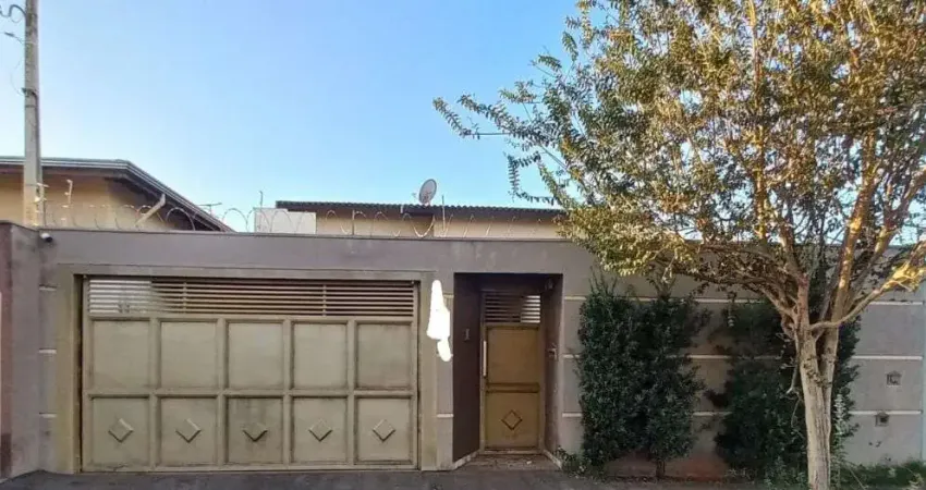 Casa com 2 dormitórios à venda, 210 m² por R$ 650.000 - Jardim Universitário - Barretos/SP