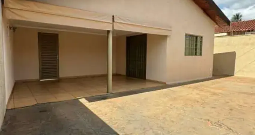 Casa com 3 dormitórios à venda, 114 m² por R$ 400.000 - São Judas Tadeu - Barretos/SP