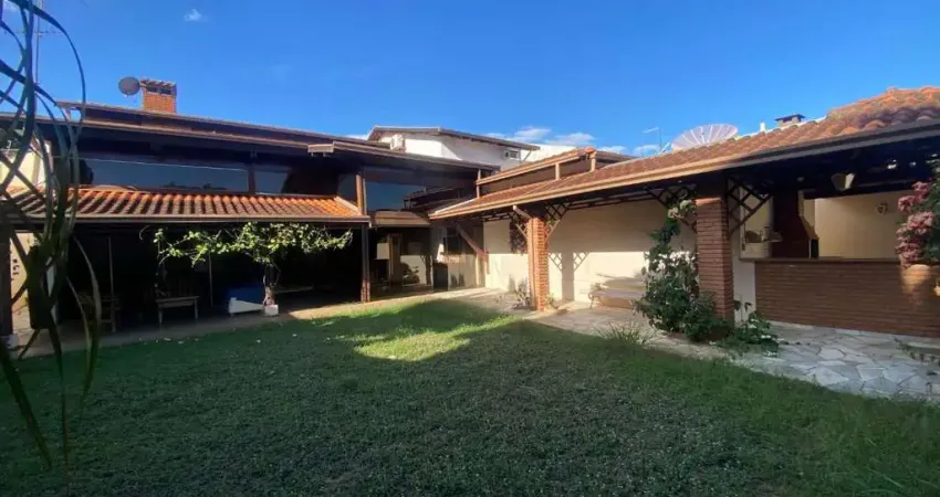Casa com 5 dormitórios à venda, 470 m² por R$ 2.100.000,00 - Primavera - Barretos/SP